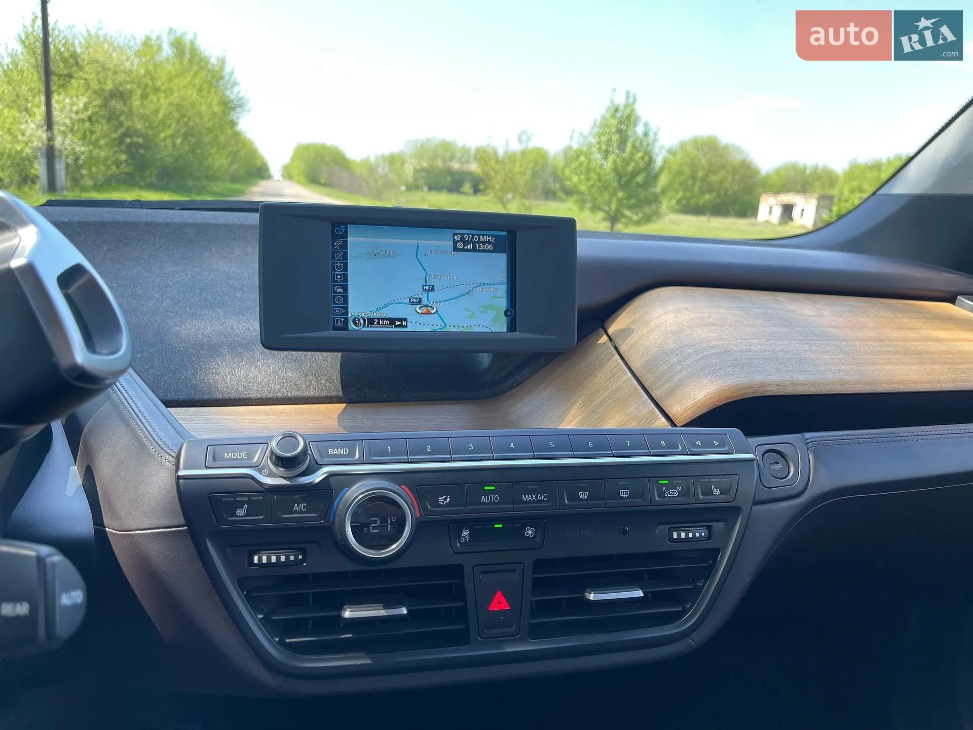 2015 BMW i3 - мініатюра 28