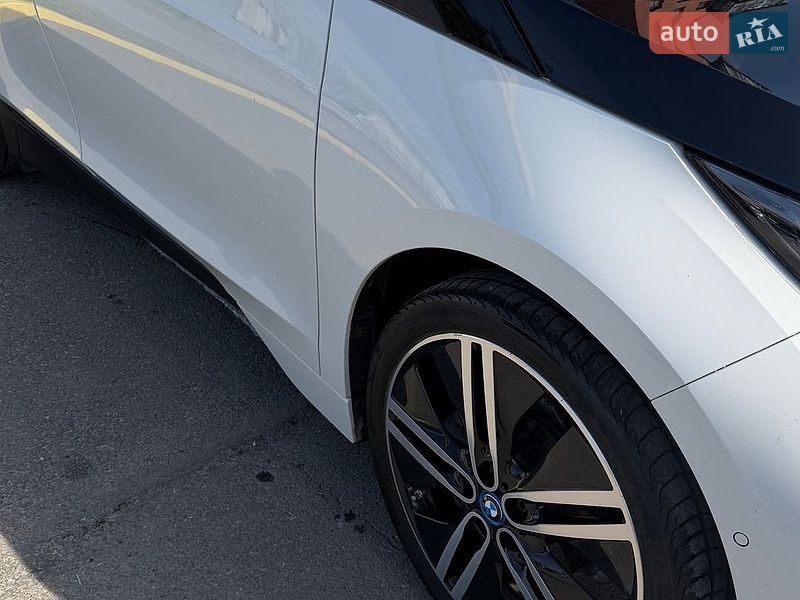 Хетчбек BMW I3 2016 в Кам'янець-Подільському