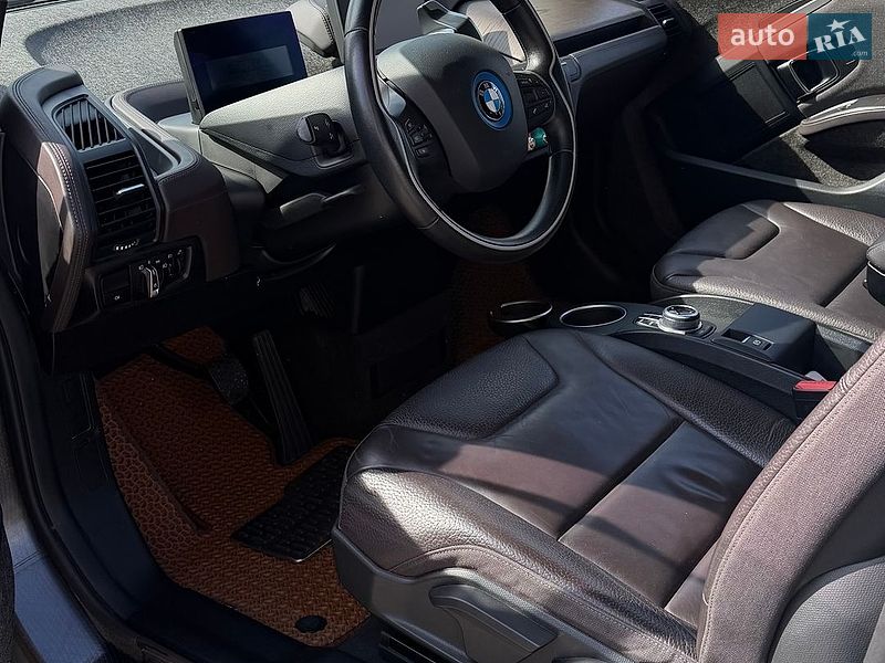 Хетчбек BMW I3 2016 в Кам'янець-Подільському