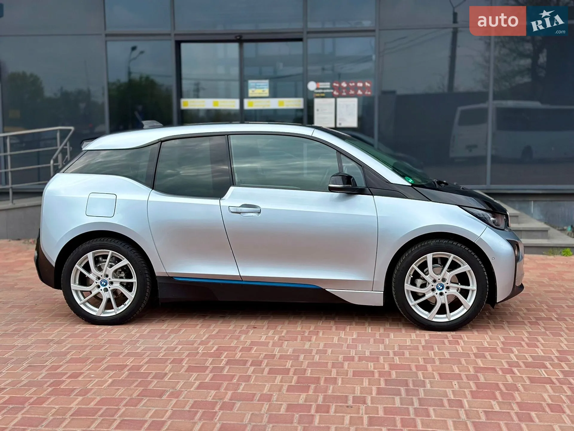 2016 BMW i3 - мініатюра 54