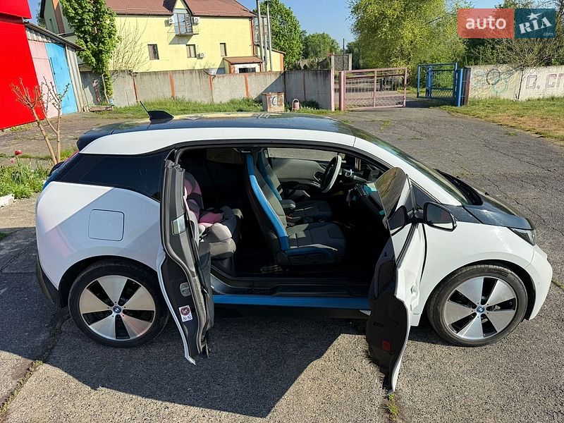 Хэтчбек BMW I3 2015 в Ладыжине