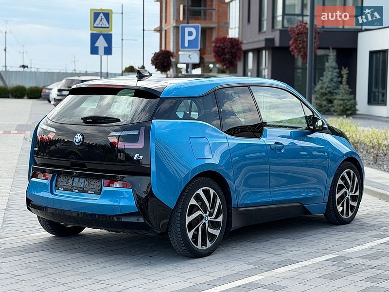 Хэтчбек BMW I3 2017 в Городке