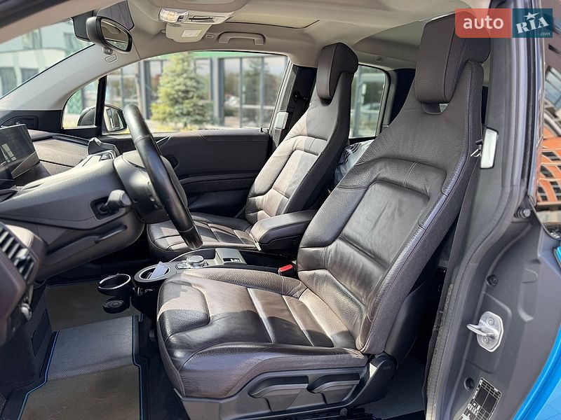Хэтчбек BMW I3 2017 в Городке