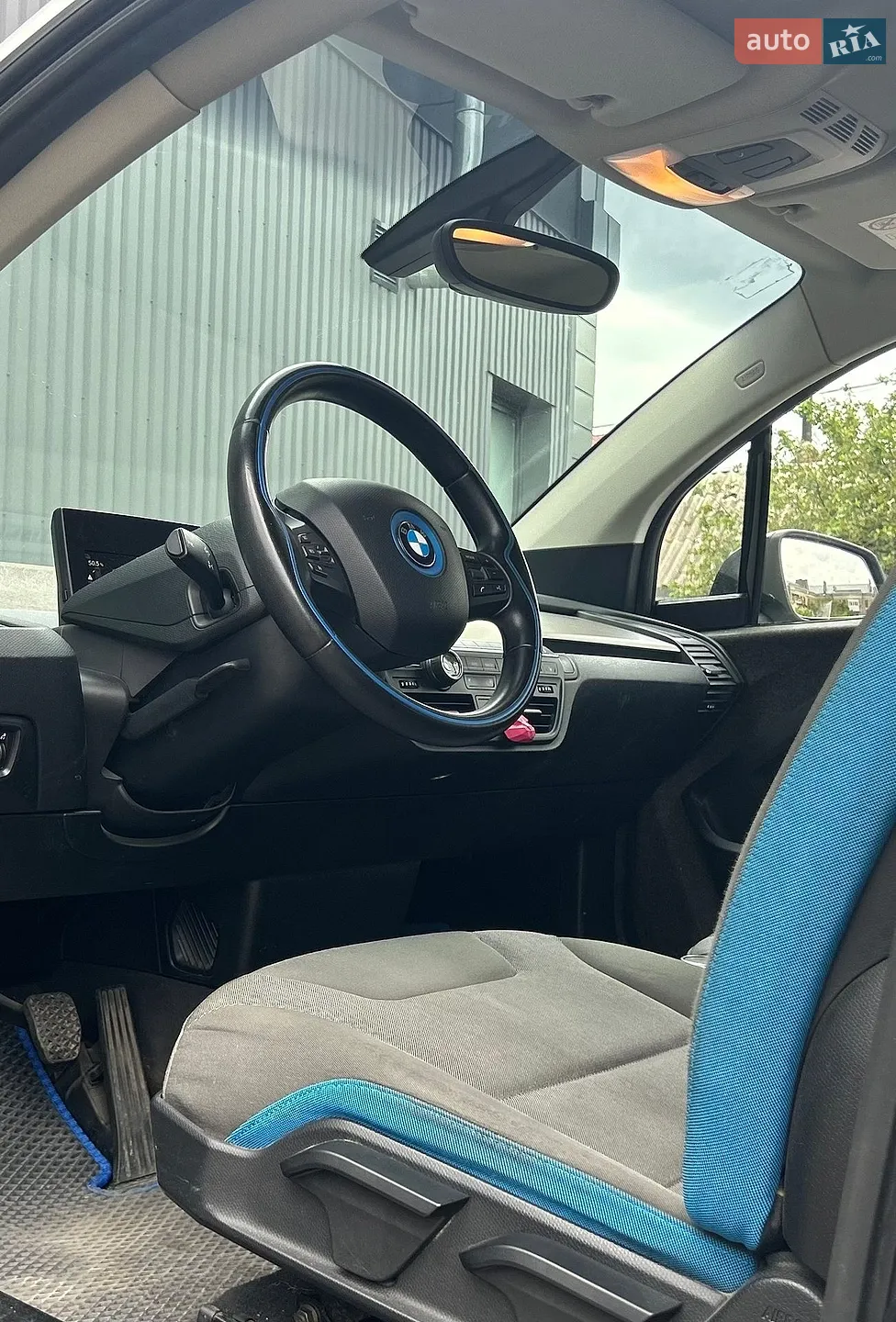 2015 BMW i3 - мініатюра 13