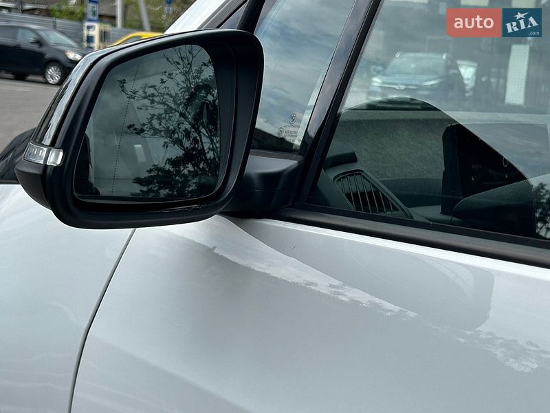Хэтчбек BMW I3 2015 в Николаеве