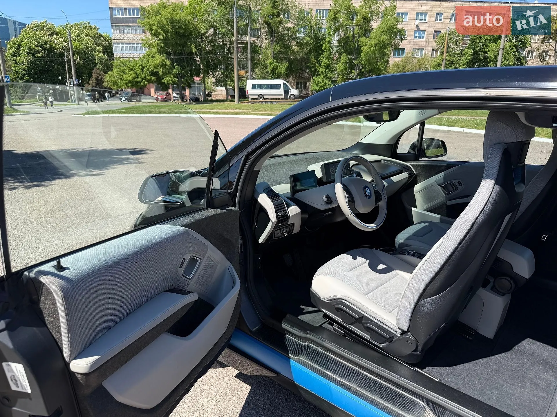 2016 BMW i3 - мініатюра 12