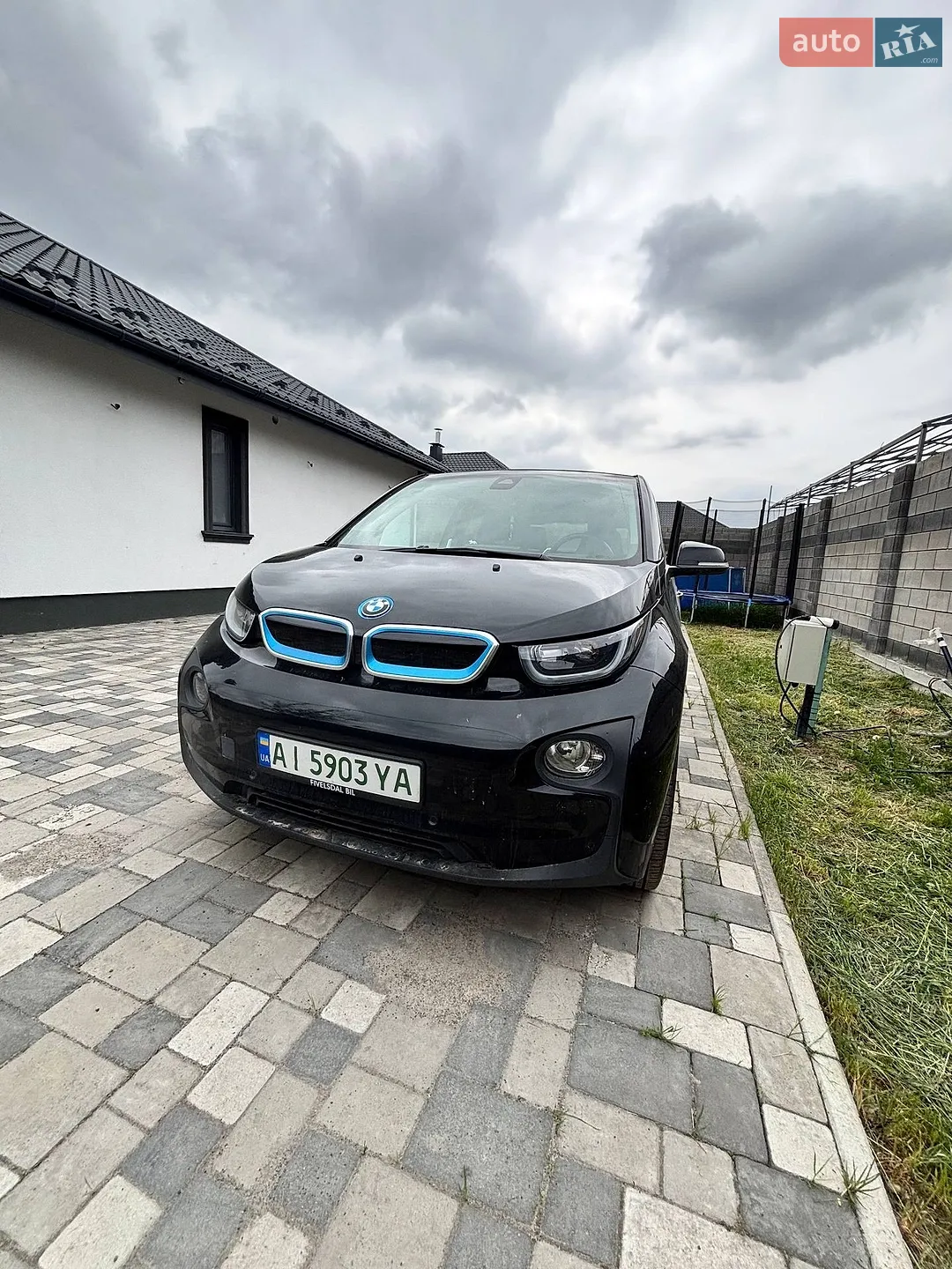 2017 BMW i3 - мініатюра 2