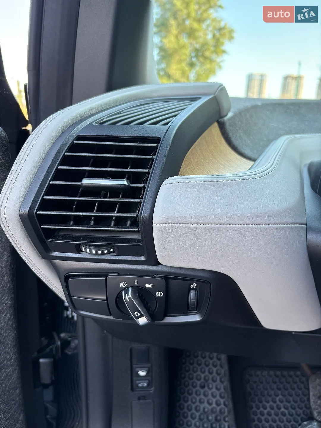 2014 BMW i3 - мініатюра 14