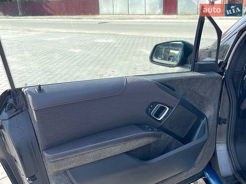 Хэтчбек BMW I3 2014 в Киеве