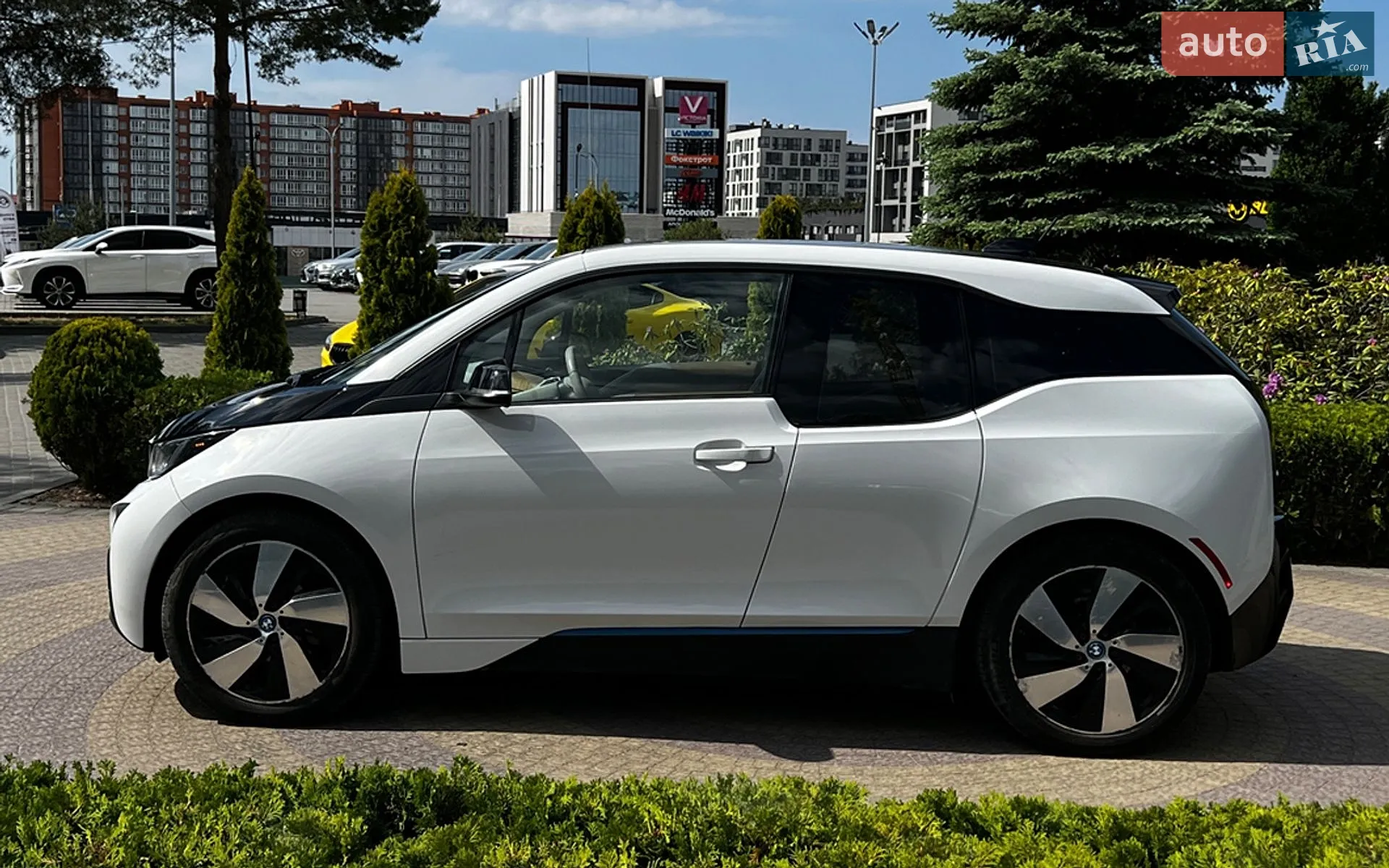 2015 BMW i3 - мініатюра 4