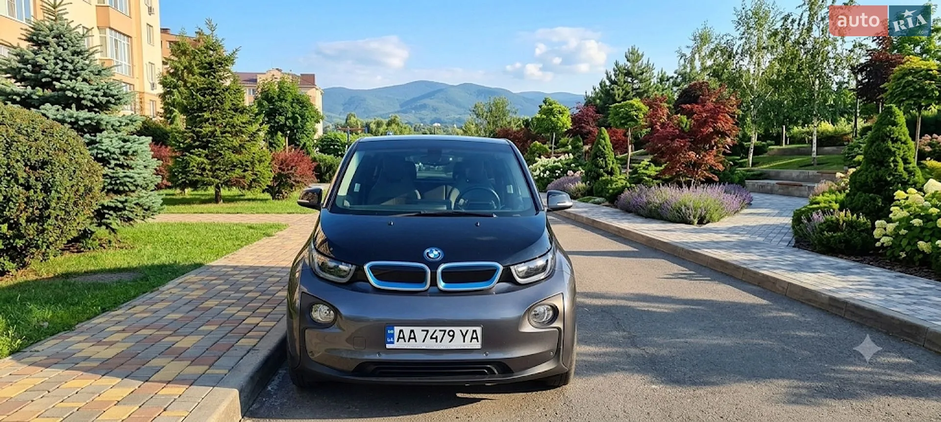2017 BMW i3 - мініатюра 2
