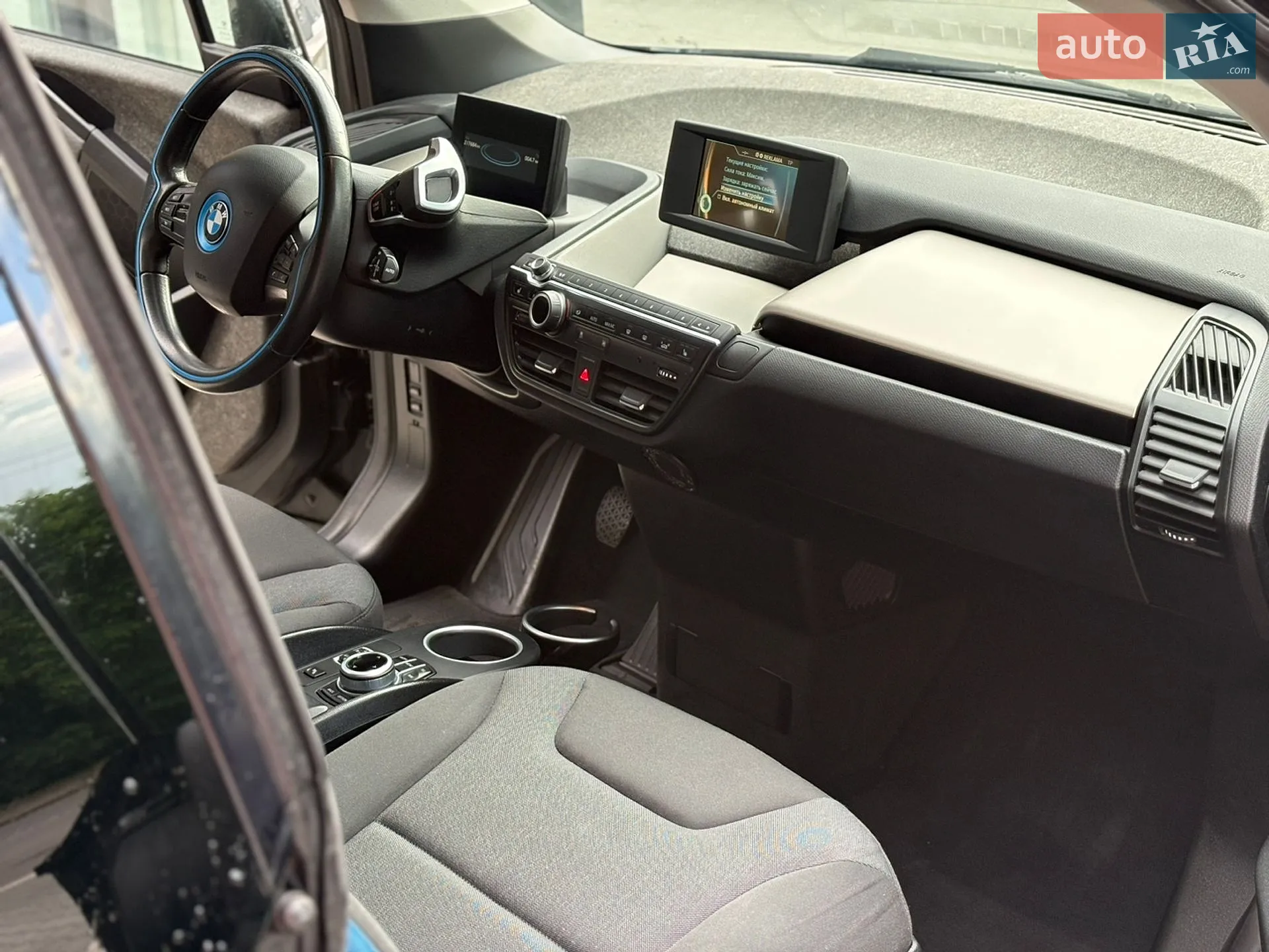 2016 BMW i3 - мініатюра 16