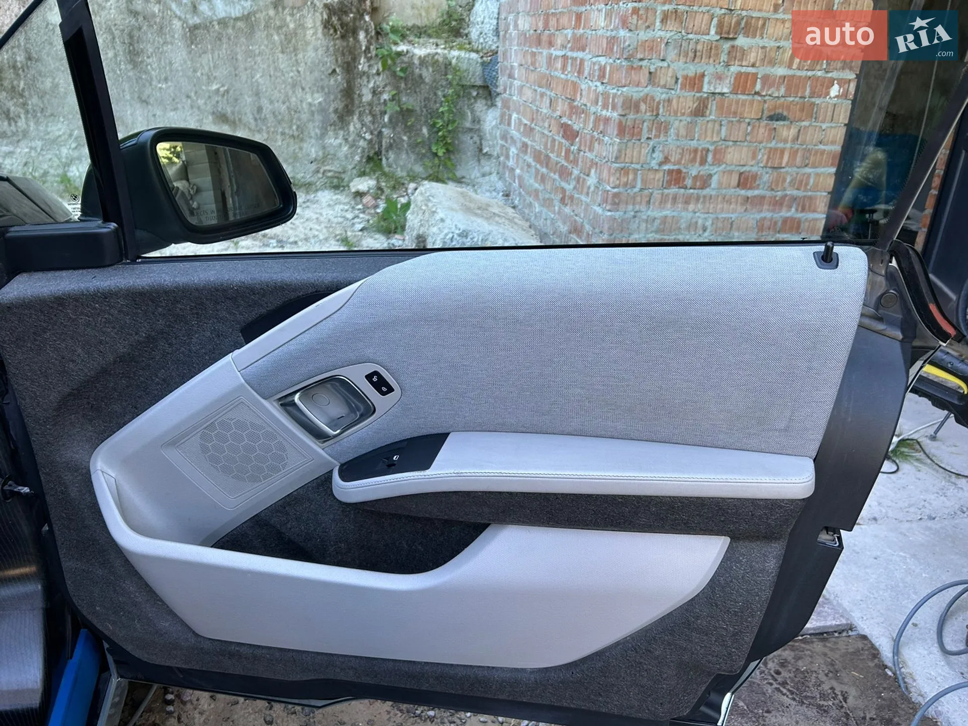 2015 BMW i3 - мініатюра 14