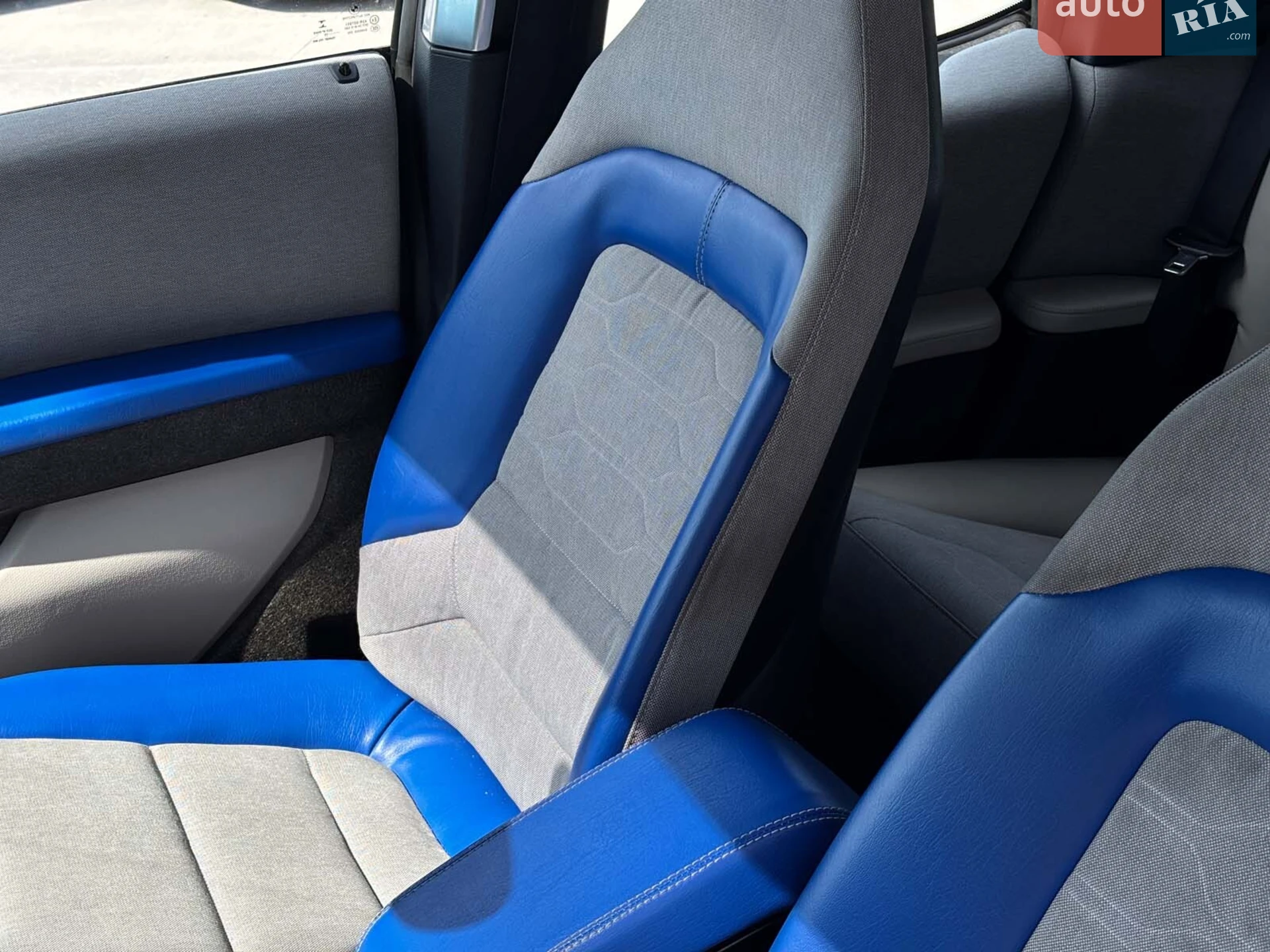 2015 BMW i3 - мініатюра 28