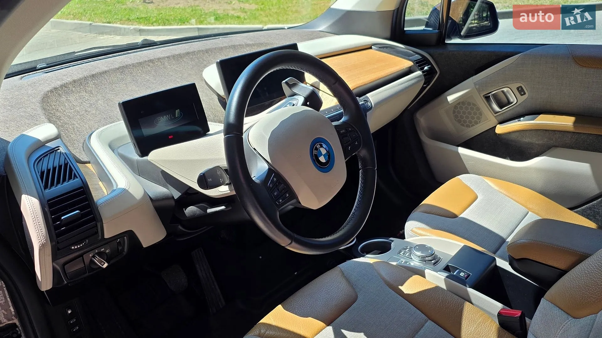 2015 BMW i3 - мініатюра 10