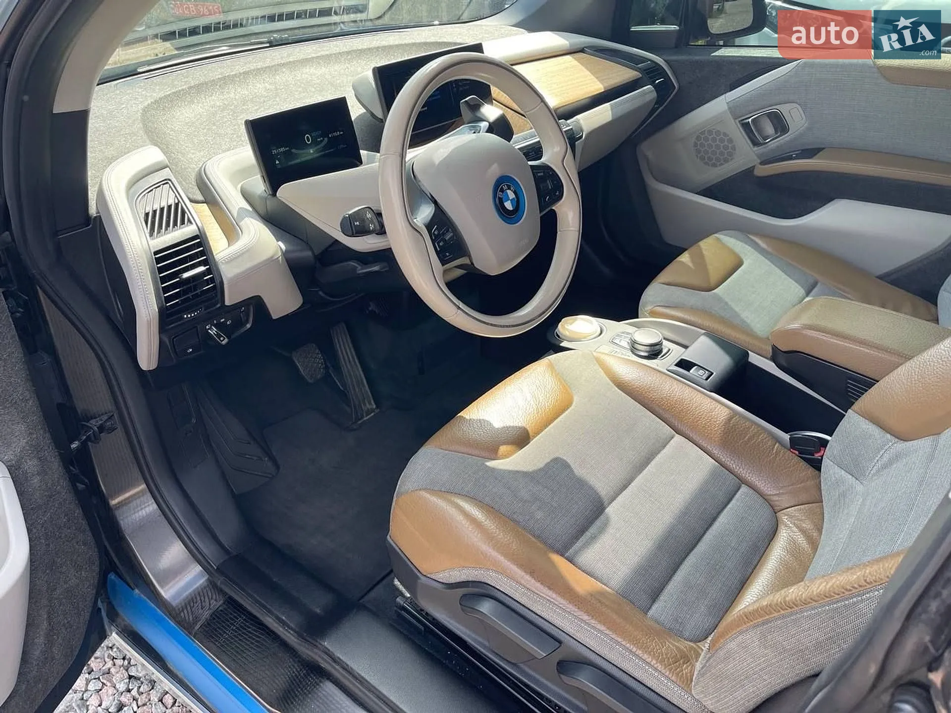 2017 BMW i3 - мініатюра 8