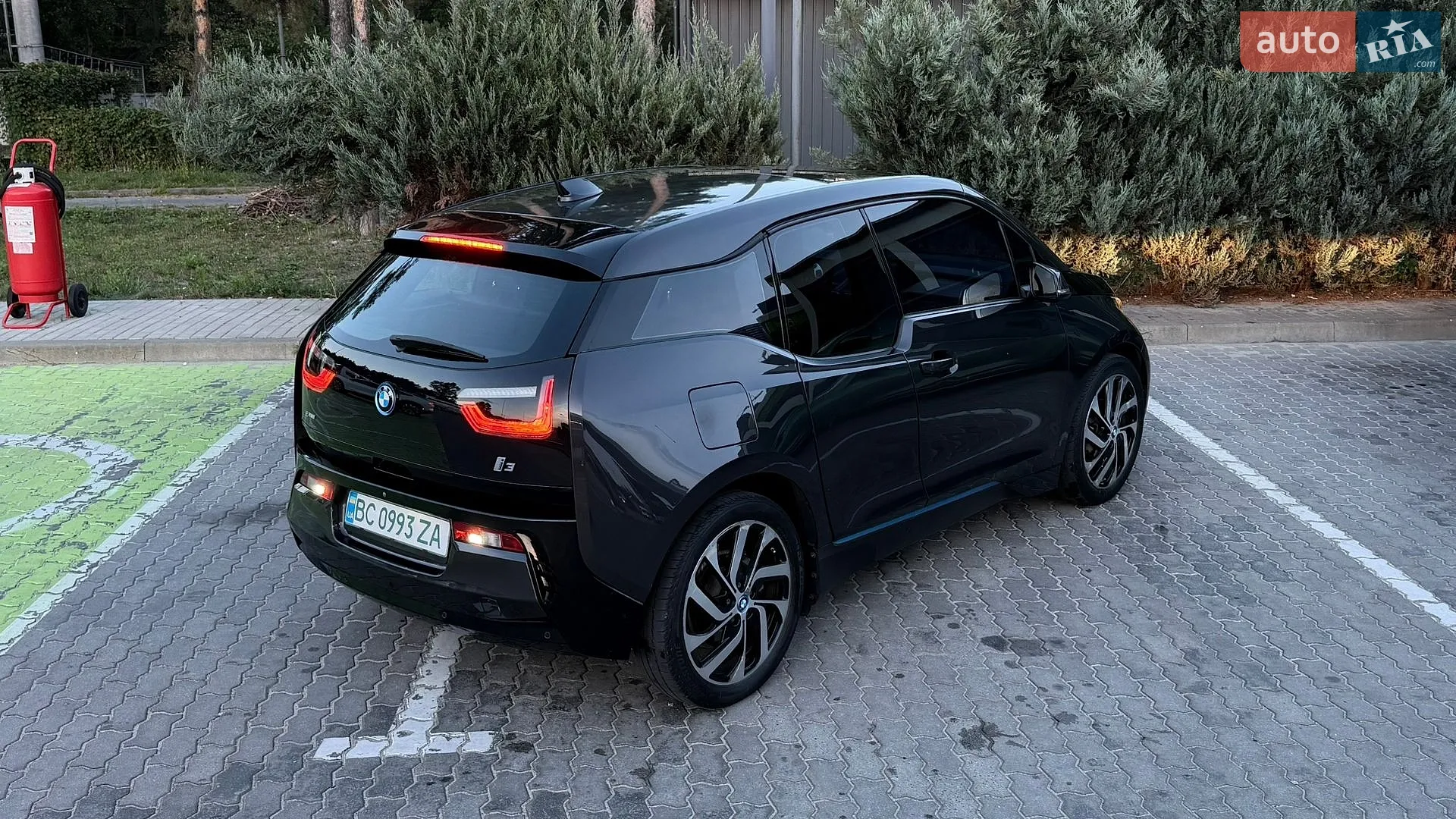 2015 BMW i3 - мініатюра 10