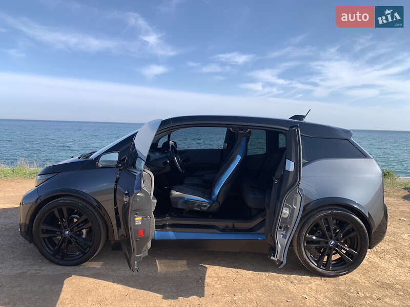 BMW i3S 2019