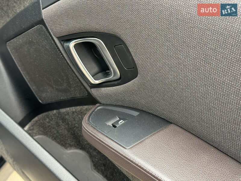 Хэтчбек BMW i3S 2019 в Киеве