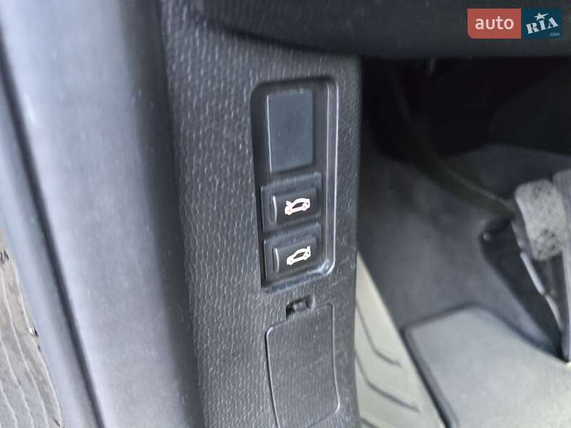 Хэтчбек BMW i3S 2017 в Ковеле