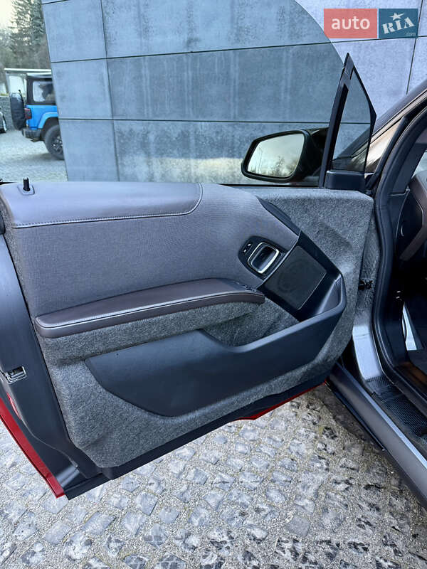 Хэтчбек BMW i3S 2018 в Львове фото 30 Хэтчбек BMW i3S 2018 в Львове