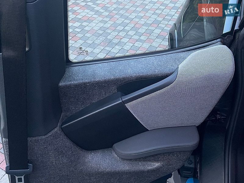 Хэтчбек BMW i3S 2022 в Киеве