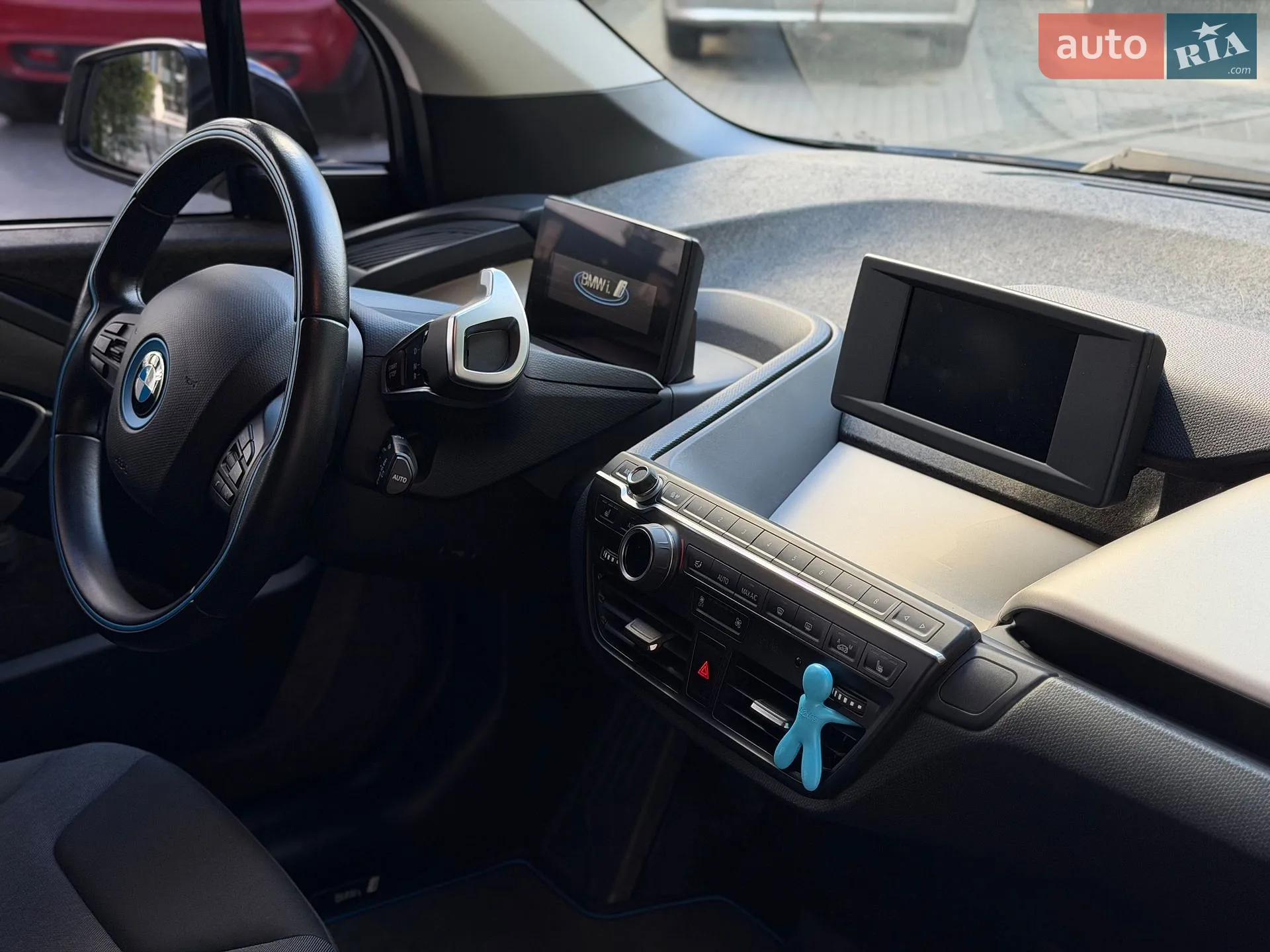 2021 BMW i3 - мініатюра 26