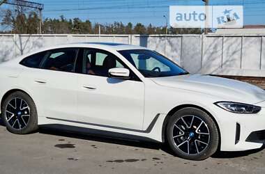 Купе BMW i4 2022 в Ирпене