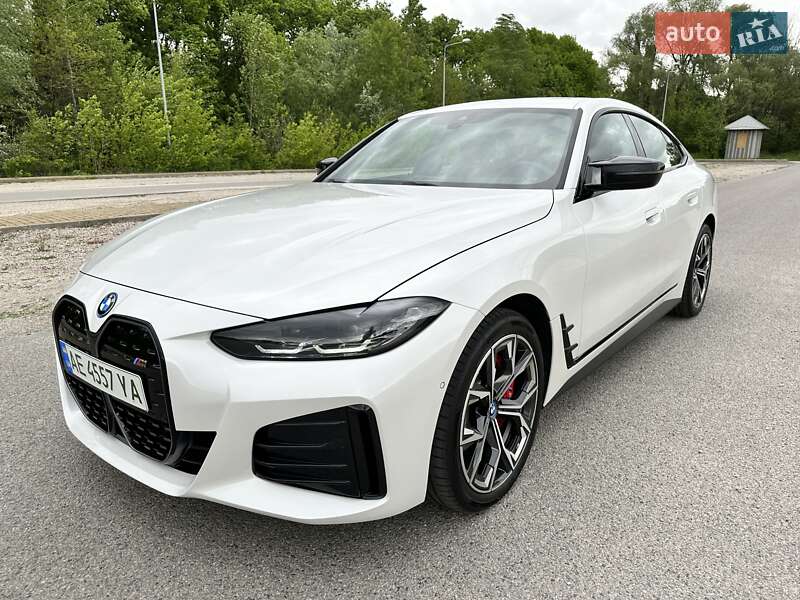 Купе BMW i4 2022 в Дніпрі