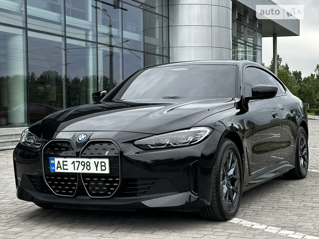 2024 BMW i4 - мініатюра 16