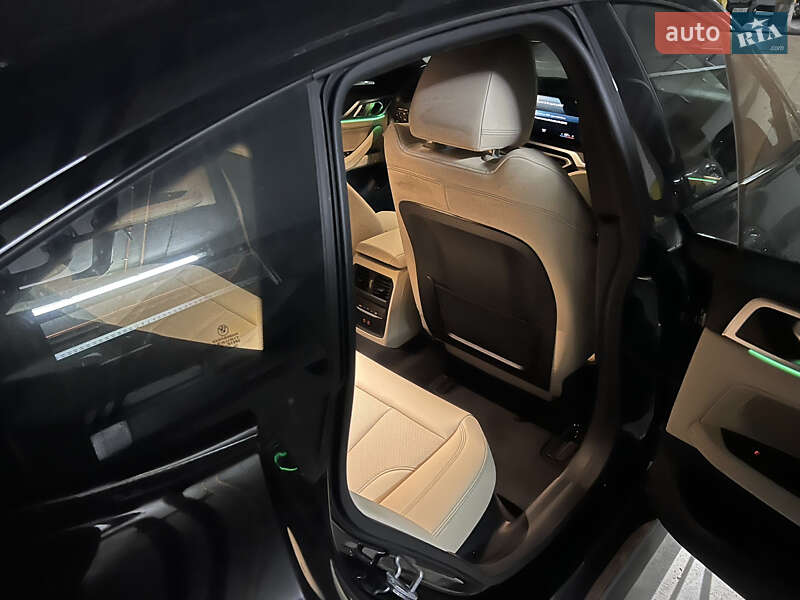 Купе BMW i4 2023 в Києві