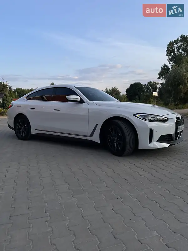 BMW i4 2022