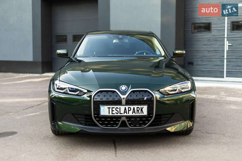 Купе BMW i4 2022 в Киеве