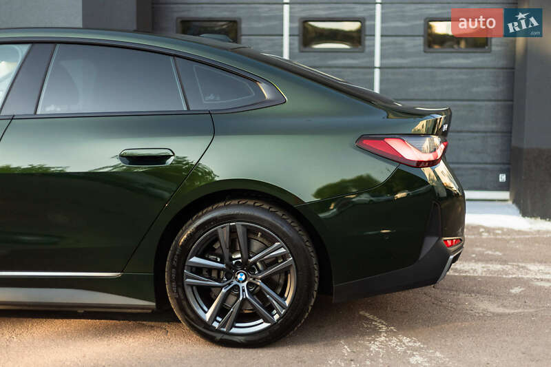 Купе BMW i4 2022 в Киеве