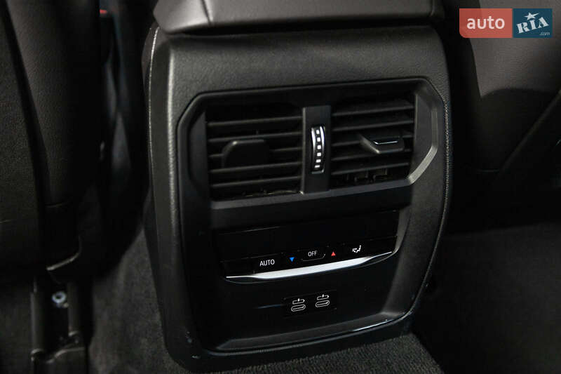 Купе BMW i4 2022 в Киеве