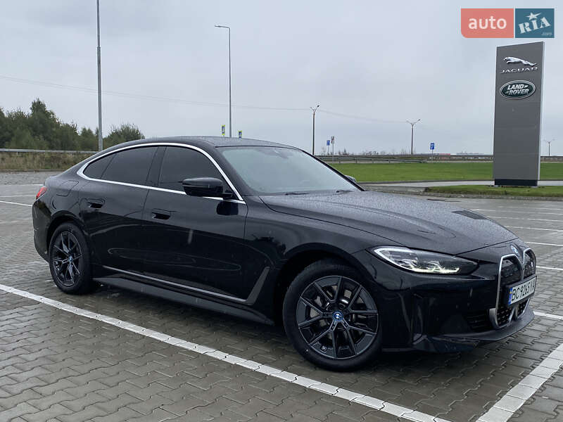 Купе BMW i4 2023 в Львове