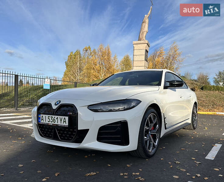 BMW i4 2023