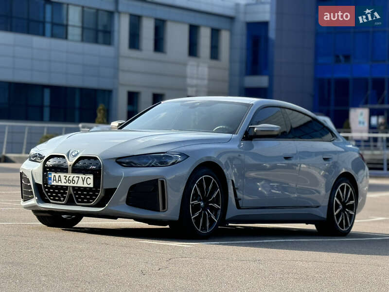 BMW i4 2023