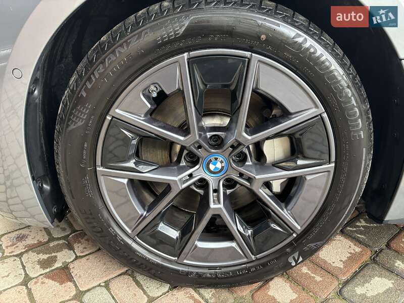 Купе BMW i4 2023 в Коломые