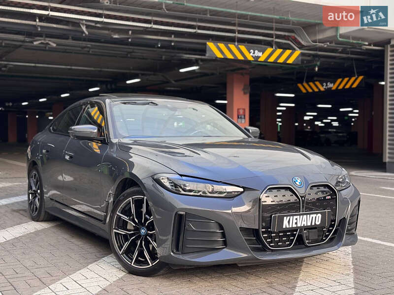 Купе BMW i4 2022 в Киеве