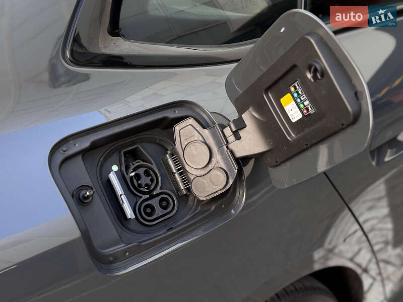 Купе BMW i4 2022 в Киеве