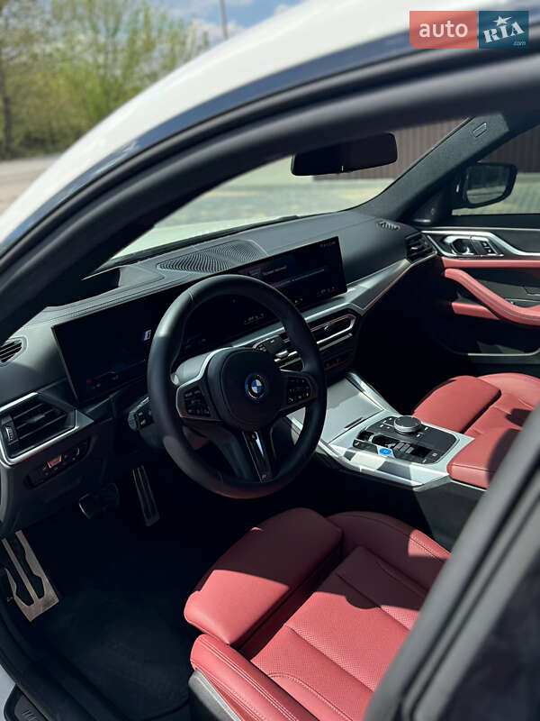 Купе BMW i4 2024 в Києві