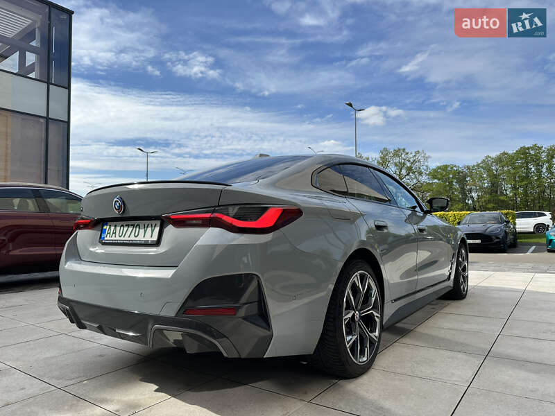 Купе BMW i4 2022 в Києві