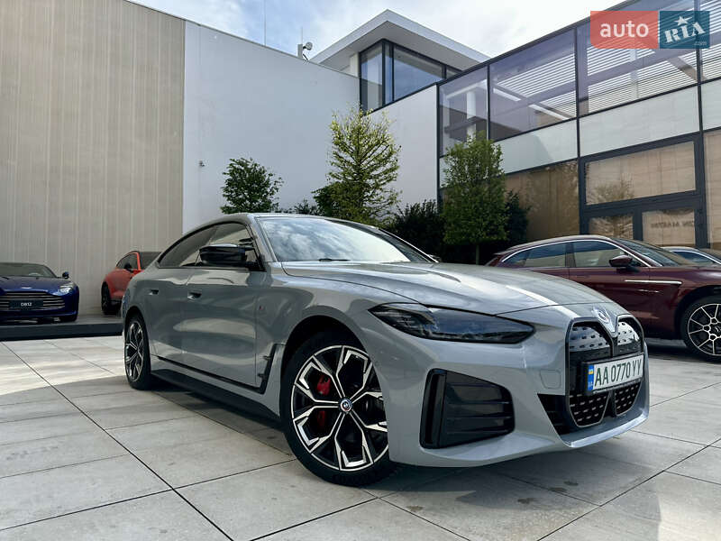 Купе BMW i4 2022 в Києві