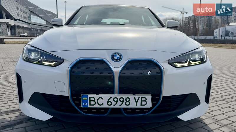 Купе BMW i4 2023 в Львові