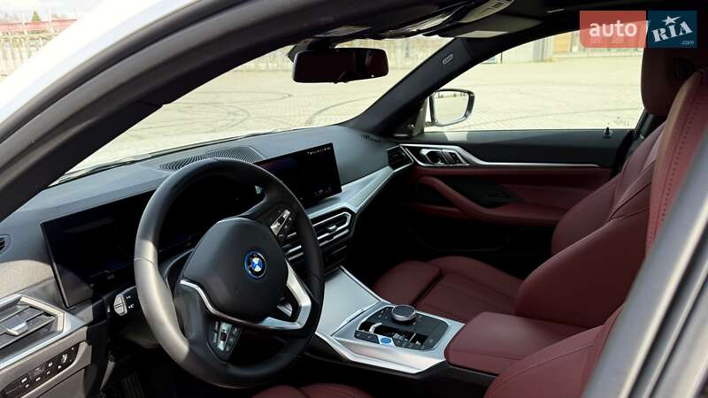 Купе BMW i4 2023 в Львові