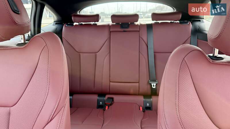 Купе BMW i4 2023 в Львові