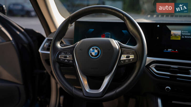 Купе BMW i4 2022 в Киеве фото 16 Купе BMW i4 2022 в Киеве