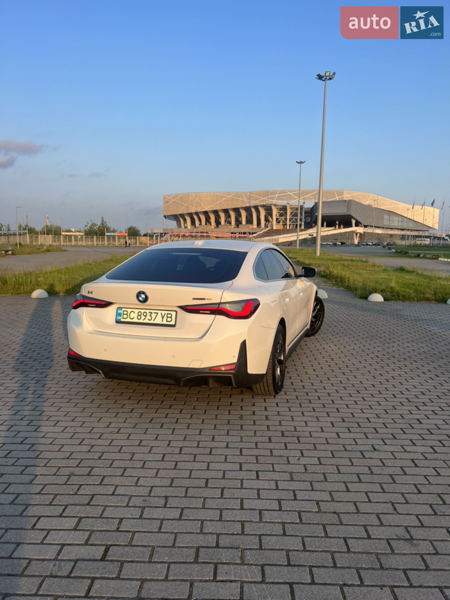 2022 BMW i4 - мініатюра 3