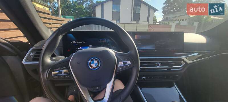 Купе BMW i4 2023 в Киеве фото 9 Купе BMW i4 2023 в Киеве